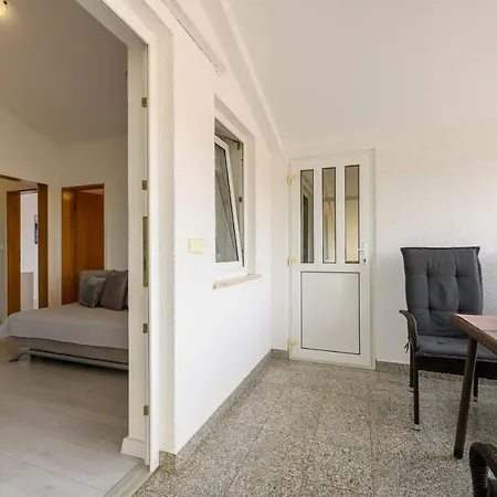Somi Apartment