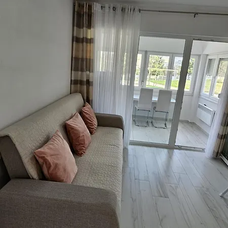 Somi Apartment *