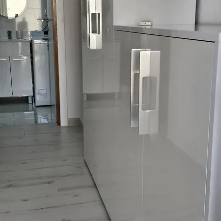 Apartment Somi *