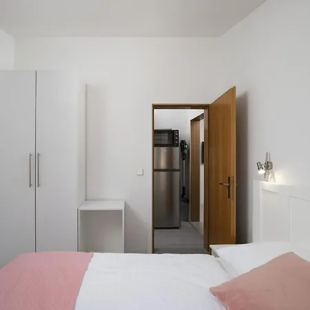Somi Apartman *
