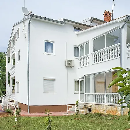 Apartment Somi Porec
